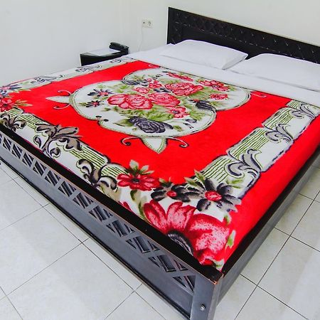 Hotel Bandara Asri Kalasan Εξωτερικό φωτογραφία