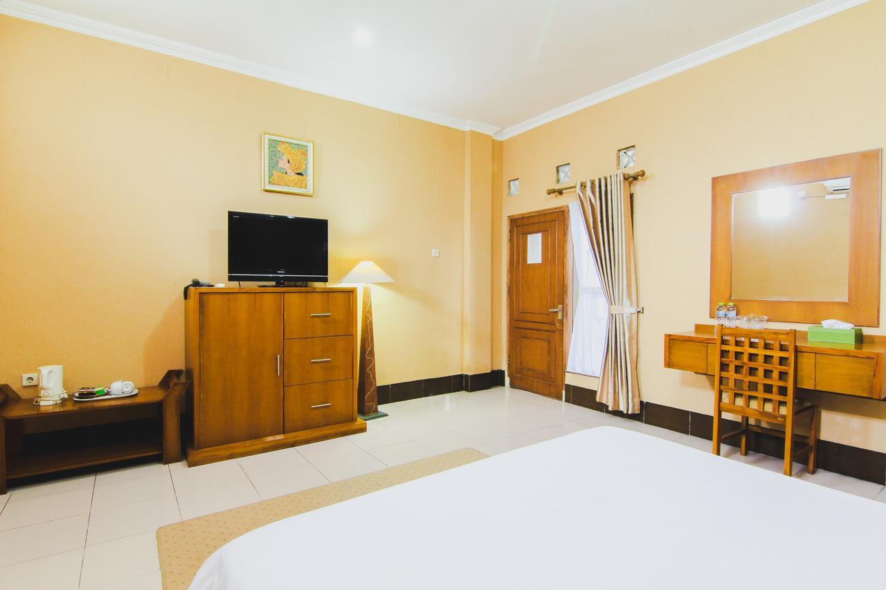 Hotel Bandara Asri Kalasan Εξωτερικό φωτογραφία