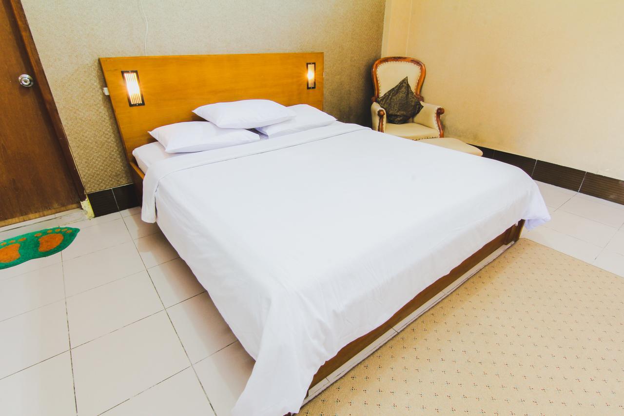 Hotel Bandara Asri Kalasan Εξωτερικό φωτογραφία