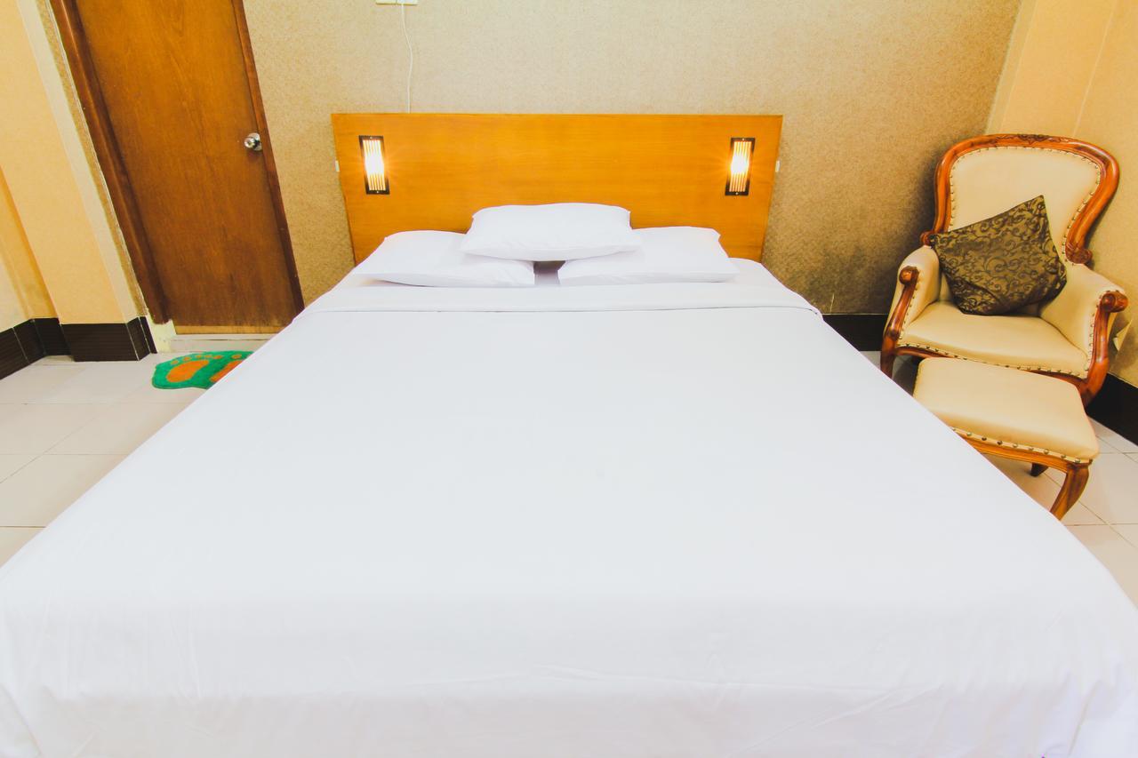 Hotel Bandara Asri Kalasan Εξωτερικό φωτογραφία